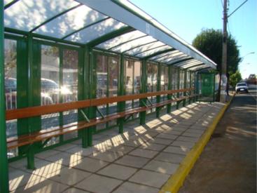 Novas paradas de ônibus são instaladas em Vacaria